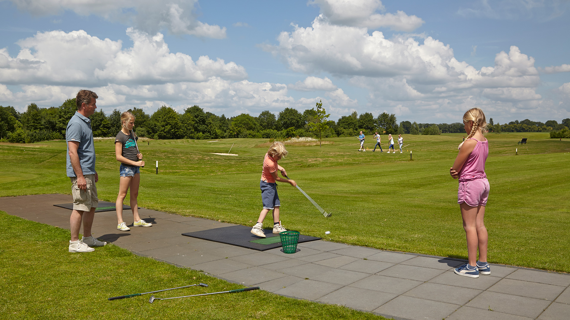 Speel Pitch & Putt gelegen naast Marveld