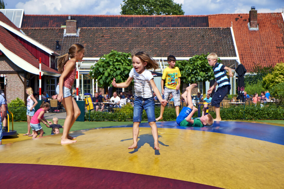 Grote speeltuin - Vakantiepark Marveld Recreatie